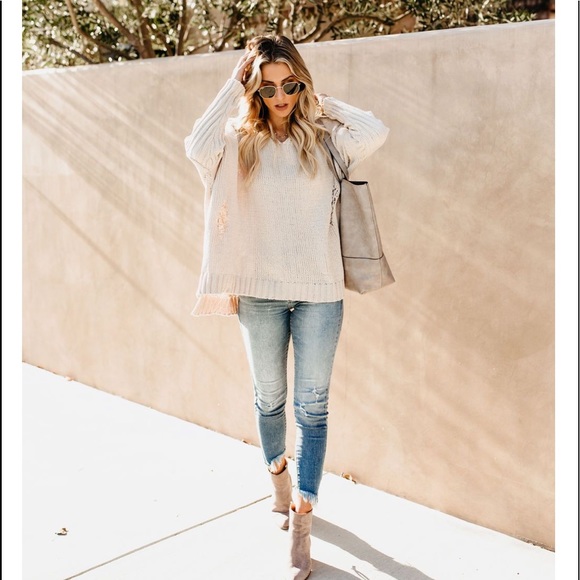 LYNDA Distressed Hoodie - Picture 2 of 8